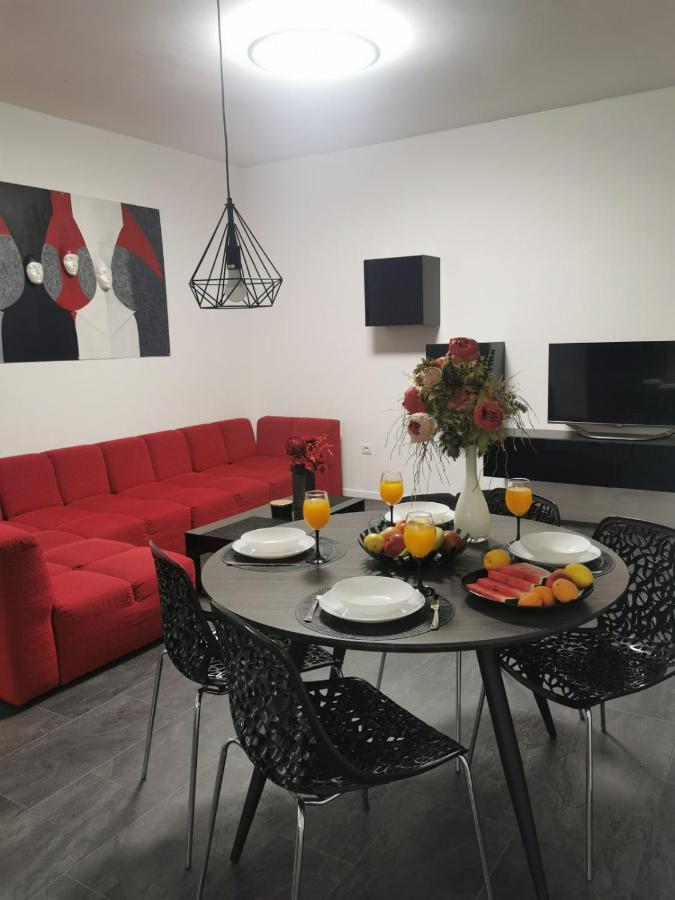 Apartman Oasis In The Near Amfiteatar,free Parking And Free Wi-fi